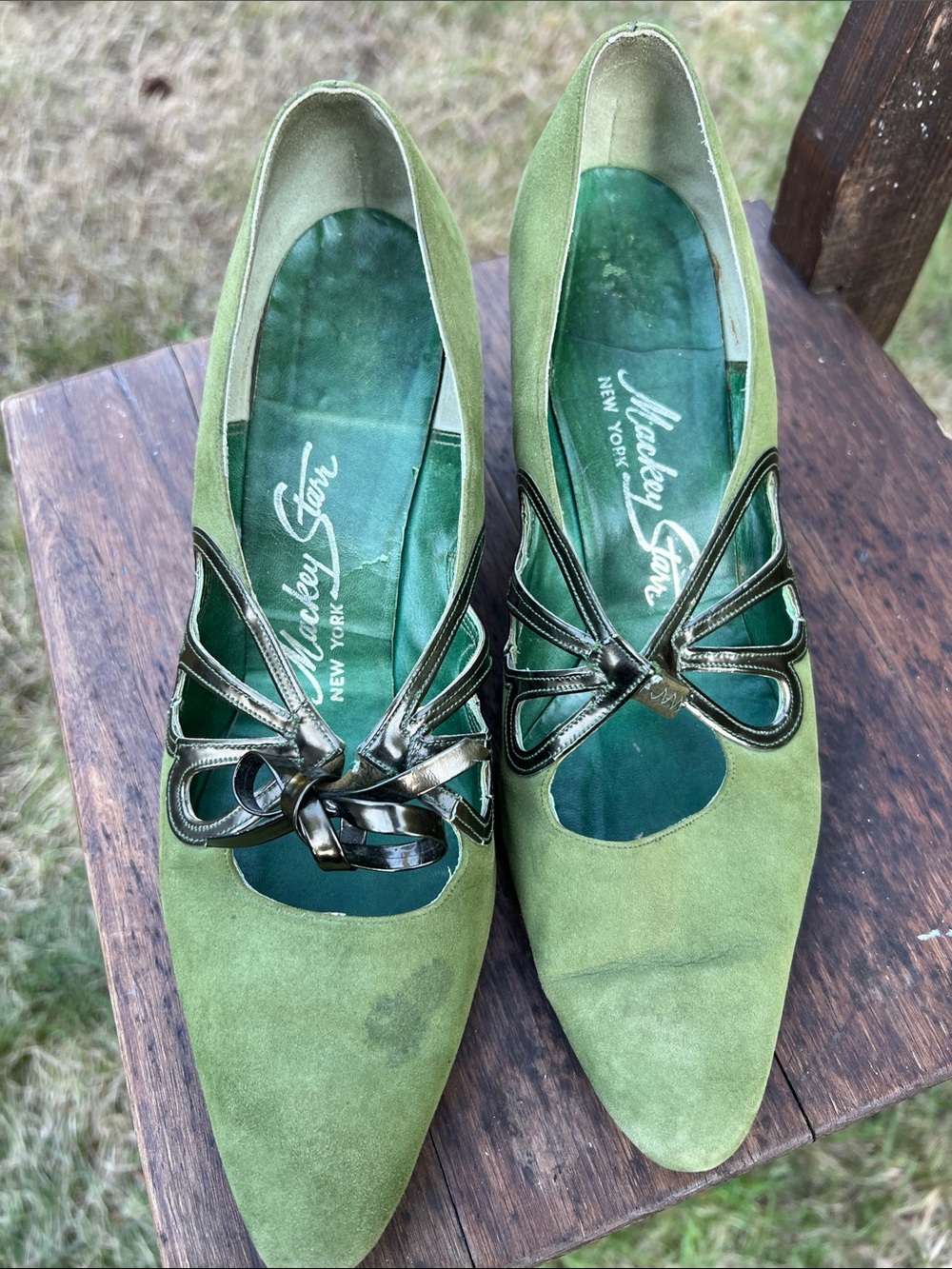 Vintage Mickey Starr New York Green Suede Heels – Repair Needed